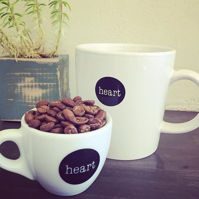 Hi there好評いただいておりますHondurasが残り僅かとなりました。酸味が少なくナッツやチョコレートを連想させるフレーバーのコーヒーをご堪能ください！#elskaheartcoffee #coffee #honduras #espresso - from Instagram